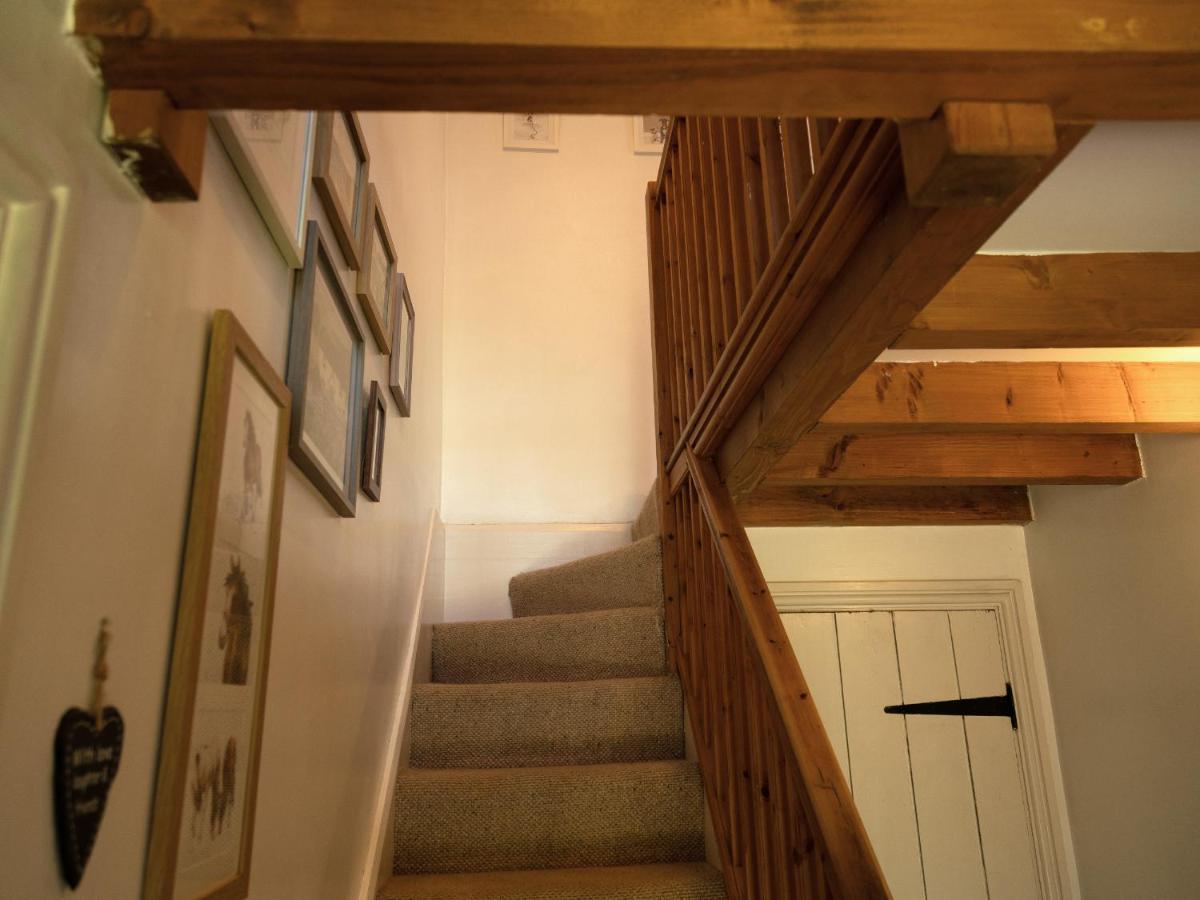 Grafog Farm Cottage Groeslon エクステリア 写真